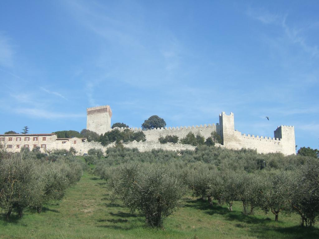 Hotel La Torre Castiglione del Lago Eksteriør billede